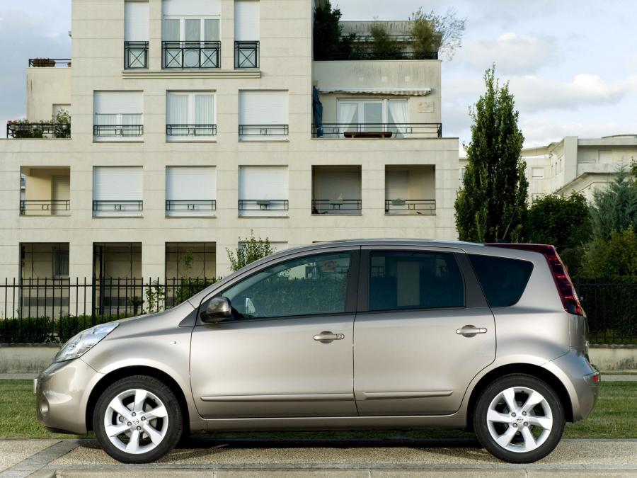  Nissan Note 2009 года  (фото 26 из 78)